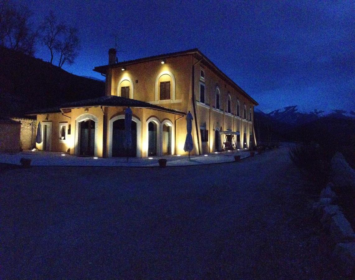 Il Casale San Martino Bed & Breakfast Norcia Exterior photo
