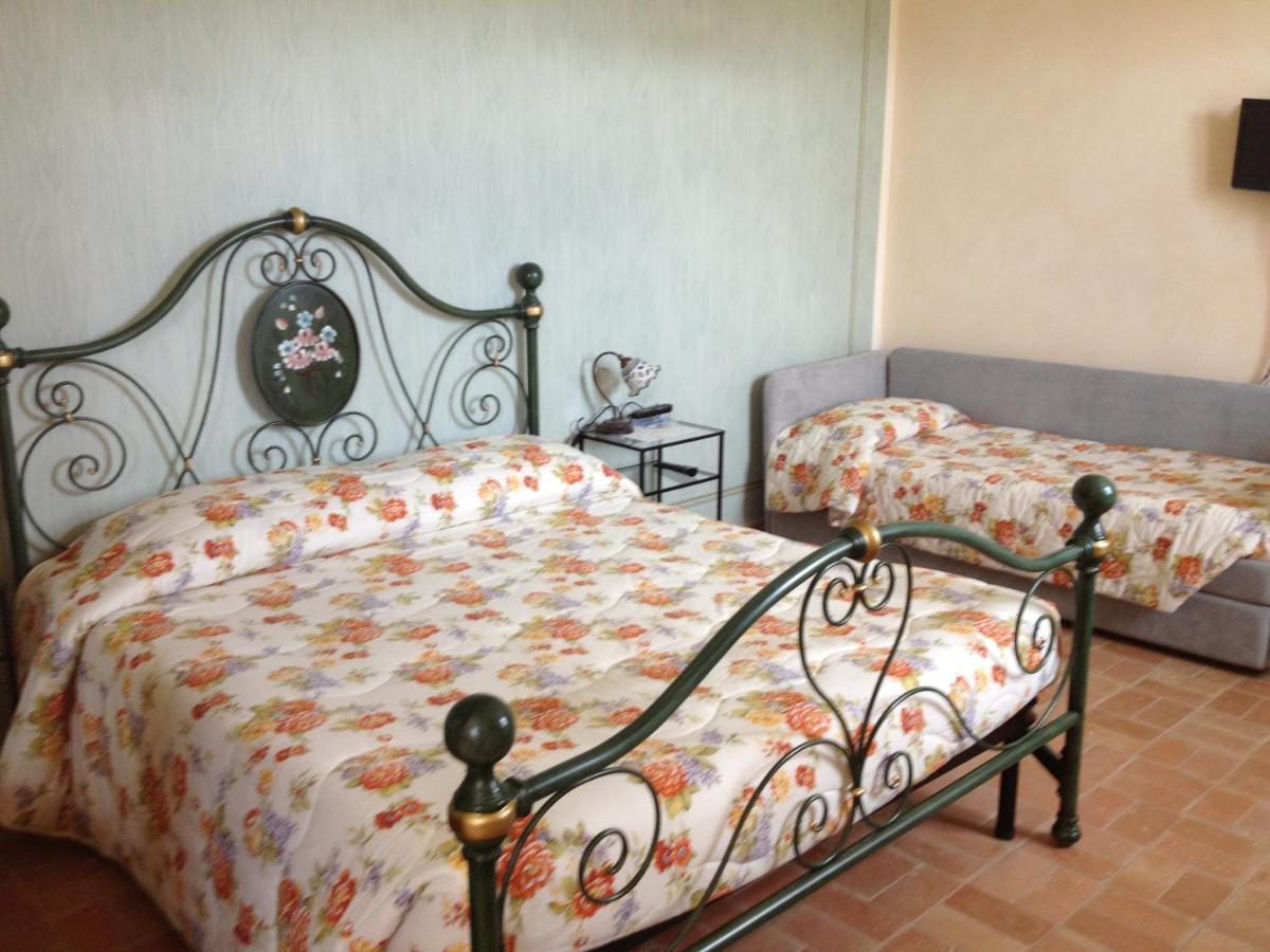 Il Casale San Martino Bed & Breakfast Norcia Room photo
